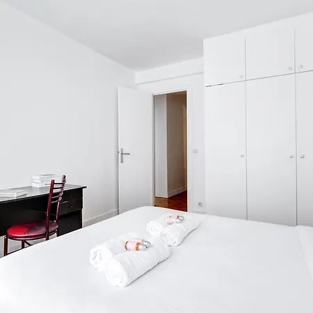 Apartment 126 - Trocadero 8 Minutes A Pieds Tour Eiffel 7 Pers Paris